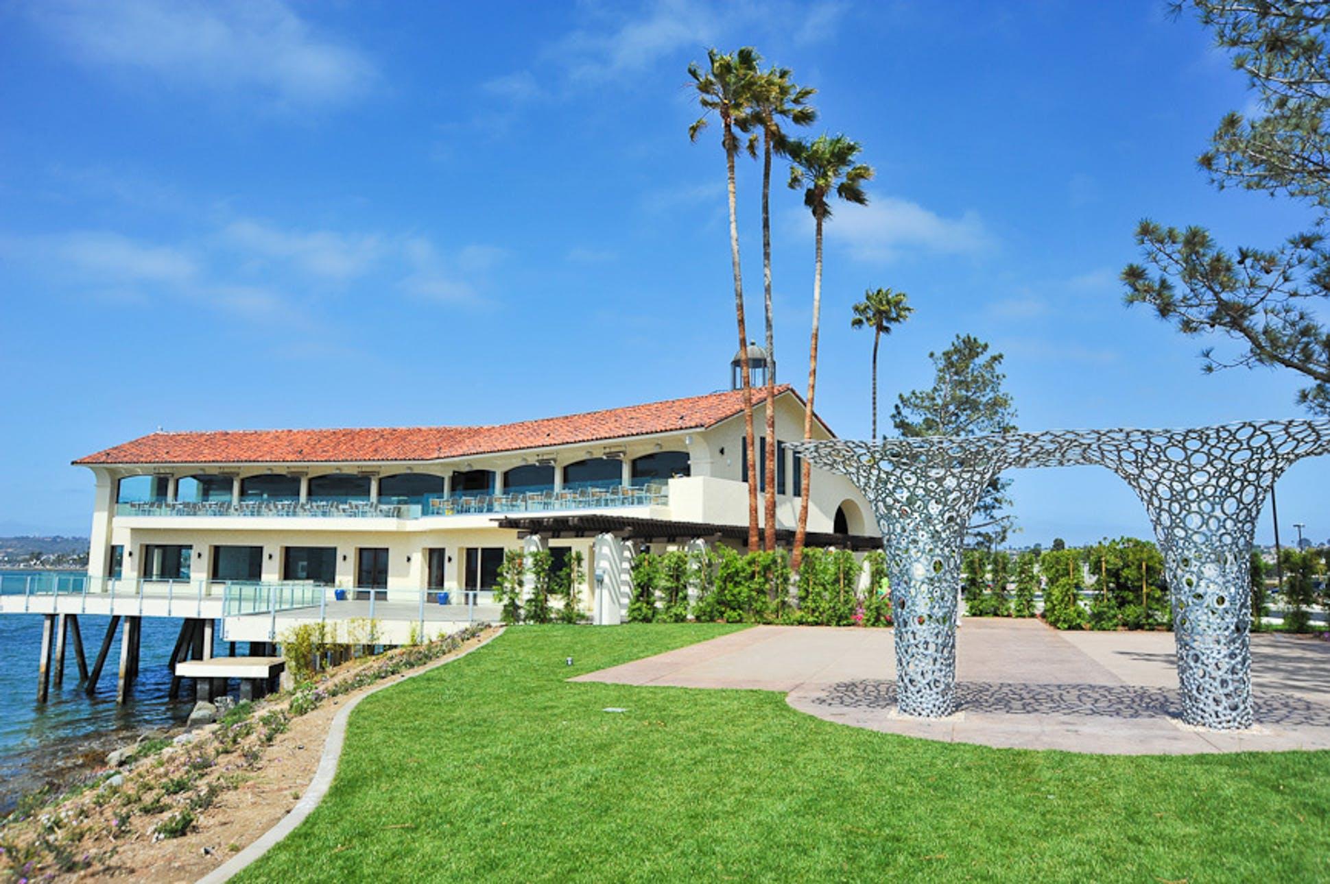 The Wedding Website of Stephanie Deaton and Justin Deaton