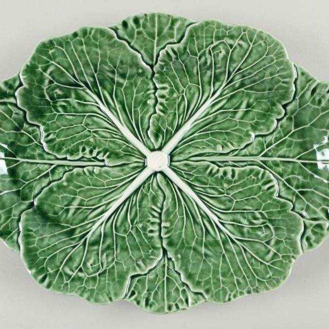 Fruit Tray Cabbage Green by Bordallo Pinheiro