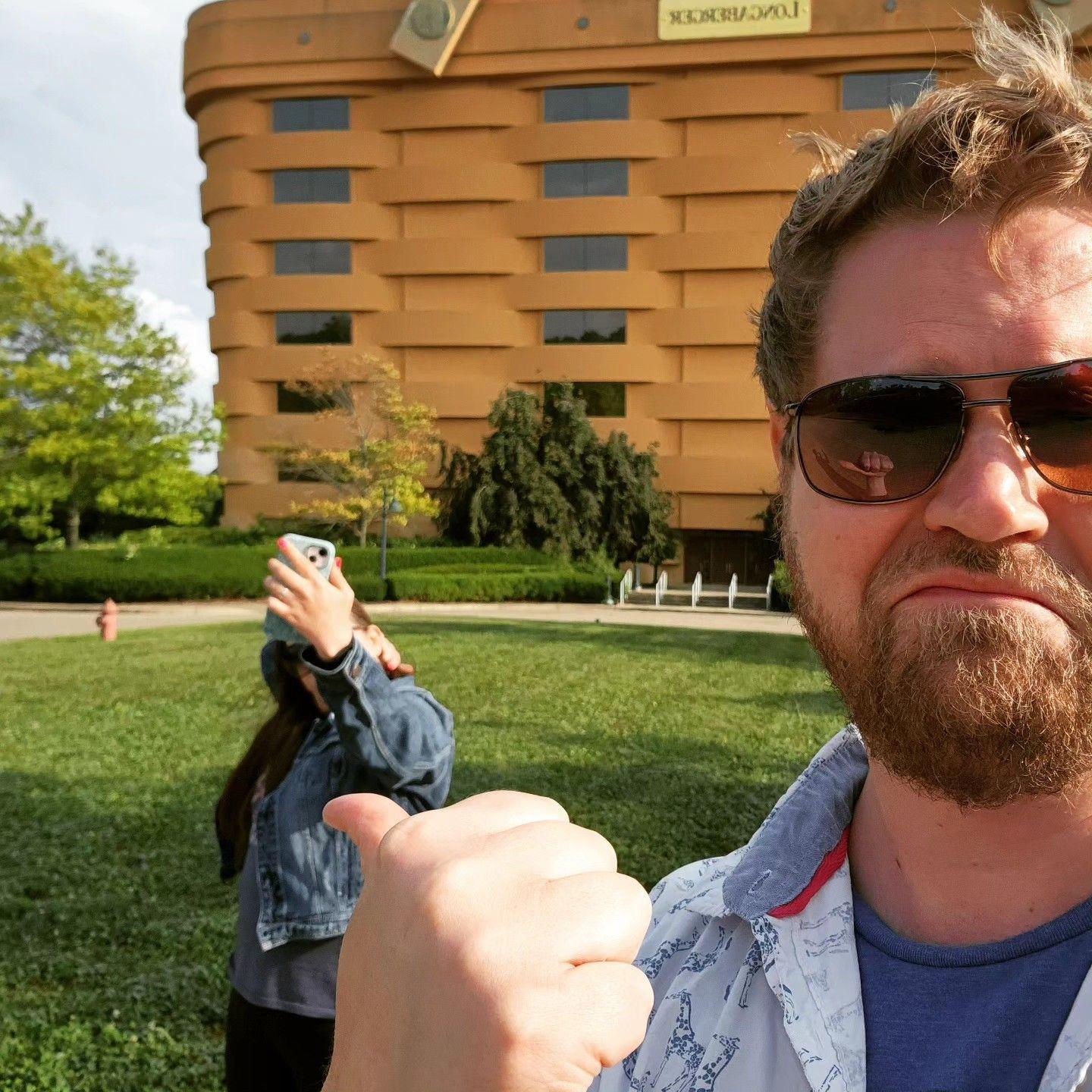 Jesse was getting tired of all the giant baskets in the Midwest