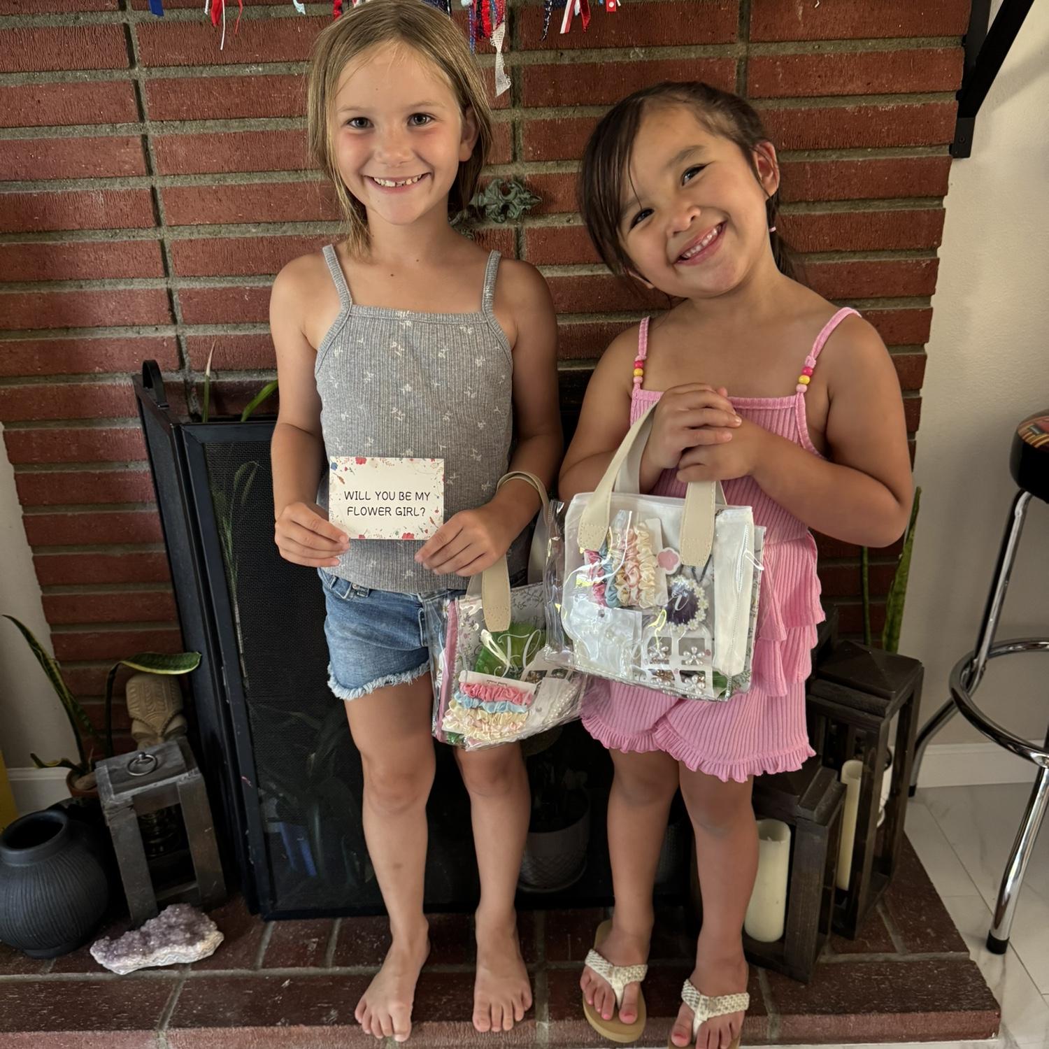 Asked out flowers girls💐