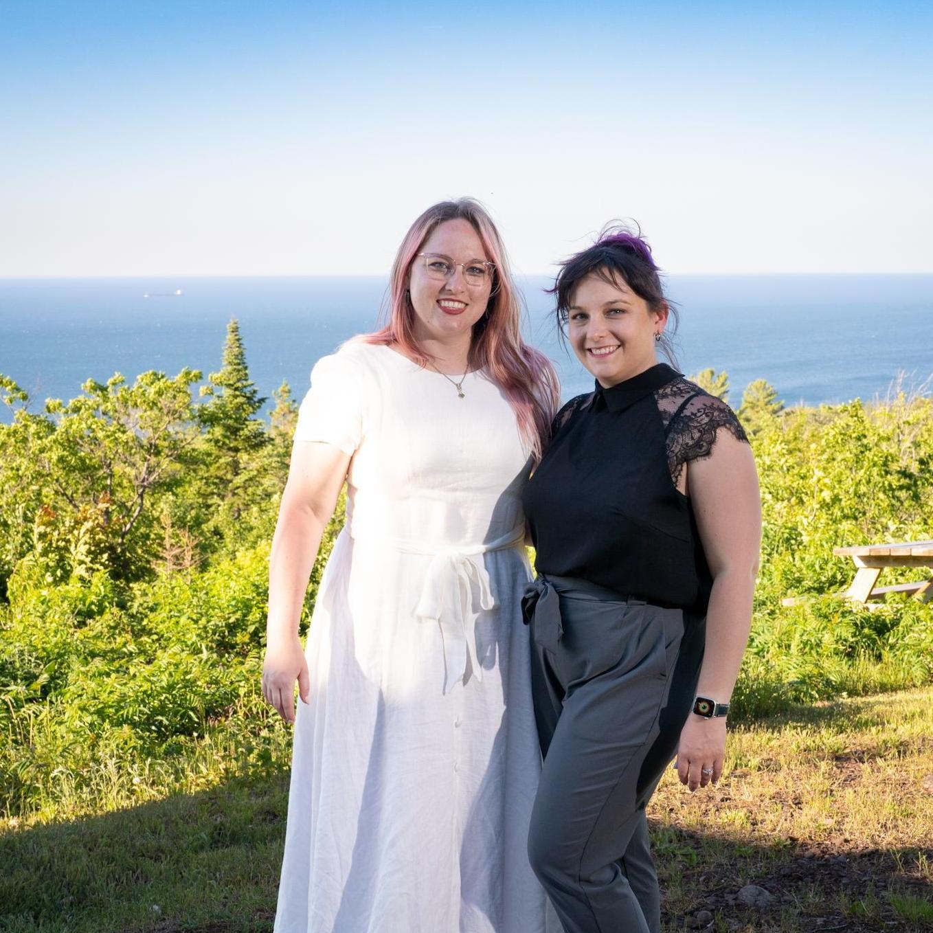 Stassia & her sister Sarah who made these photos happen (S.E. Fulmer Photography).
