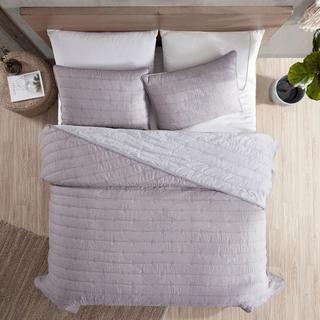 Everly 3-Piece Embroidered Quilt Set