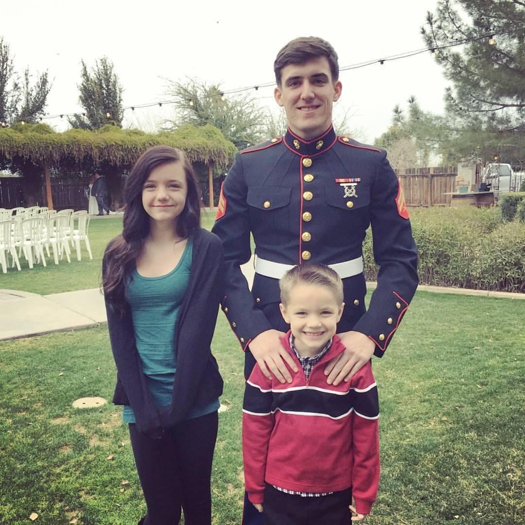 Mark and his cousins, Shelby & Austin (2016)
