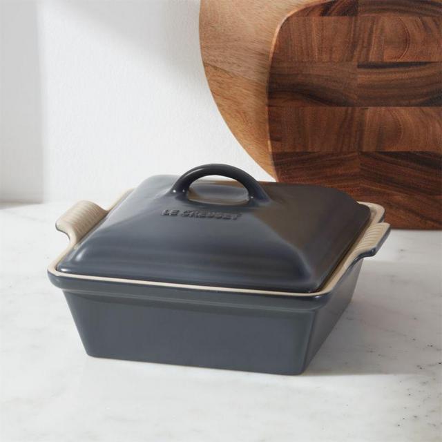 Le Creuset ® Heritage Covered Square Graphite Grey Baking Dish