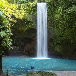 Tour Bali and Surrounding Islands on Honeymoon