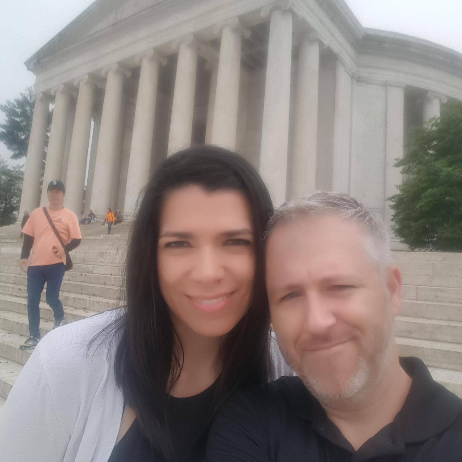First trip to Washington DC when Andrea first met Patrick´s daughter, Carolina. Awesome time.
Primer viaje a Washington DC cuando Andrea conoció a la hija de Patrick, Carolina. Tiempo increíble.