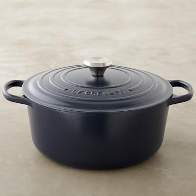 Le Creuset Signature Cast-Iron Matte Round Dutch Oven