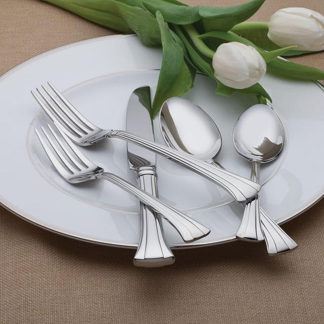 Mont Clare Stainless 65-Piece Flatware Set