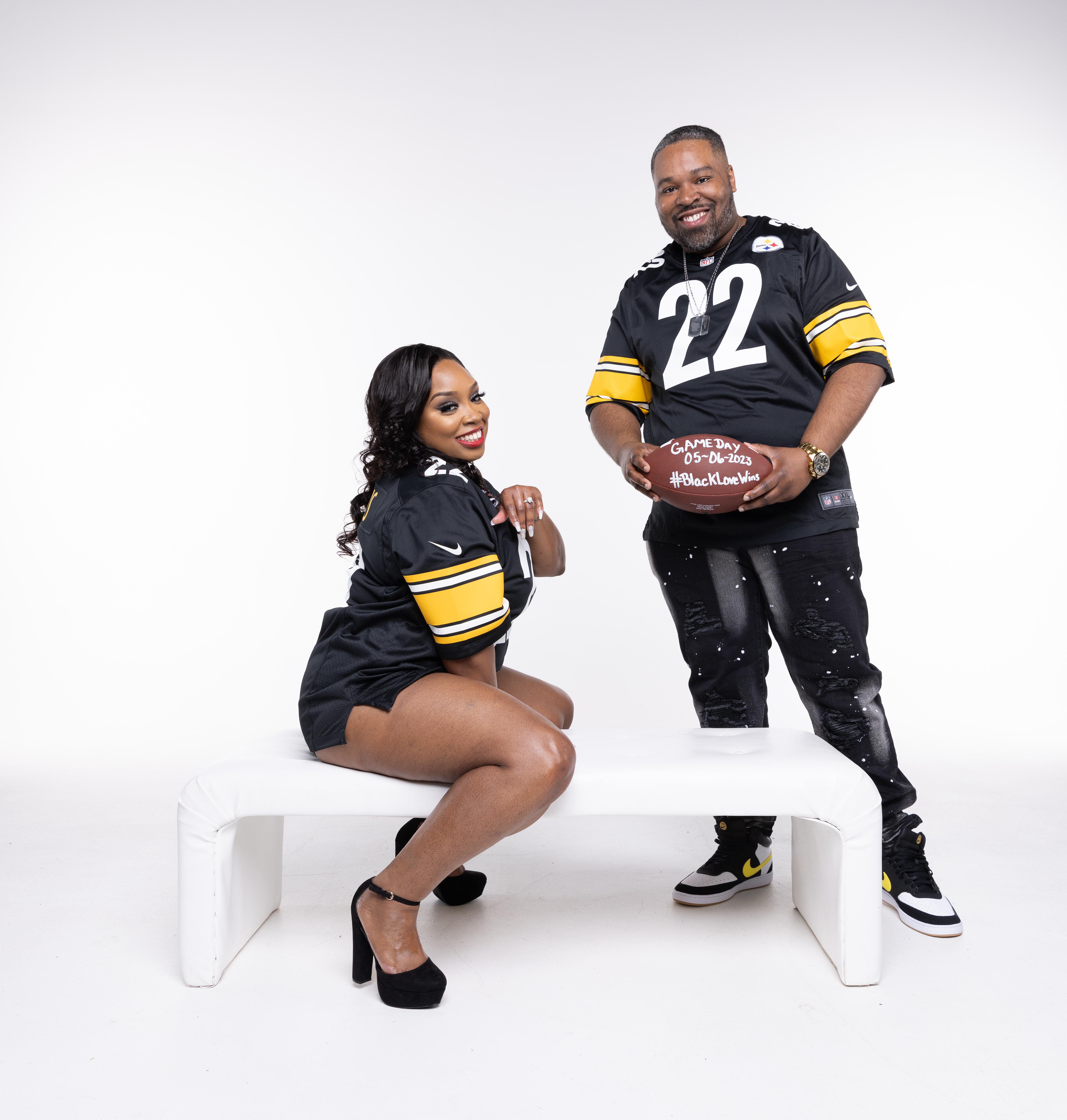 The Wedding Website of Tiarra Gibson and Demond Sanders