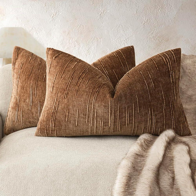 Foindtower Pack of 2 Slubby Textured Chenille Throw Decorative Pillow Covers Lumbar Accent Solid Cushion Cover Neutral Farmhouse Pillow Case for Couch Sofa Bedroom Living Room 12x20 Inch,Dark Bronze