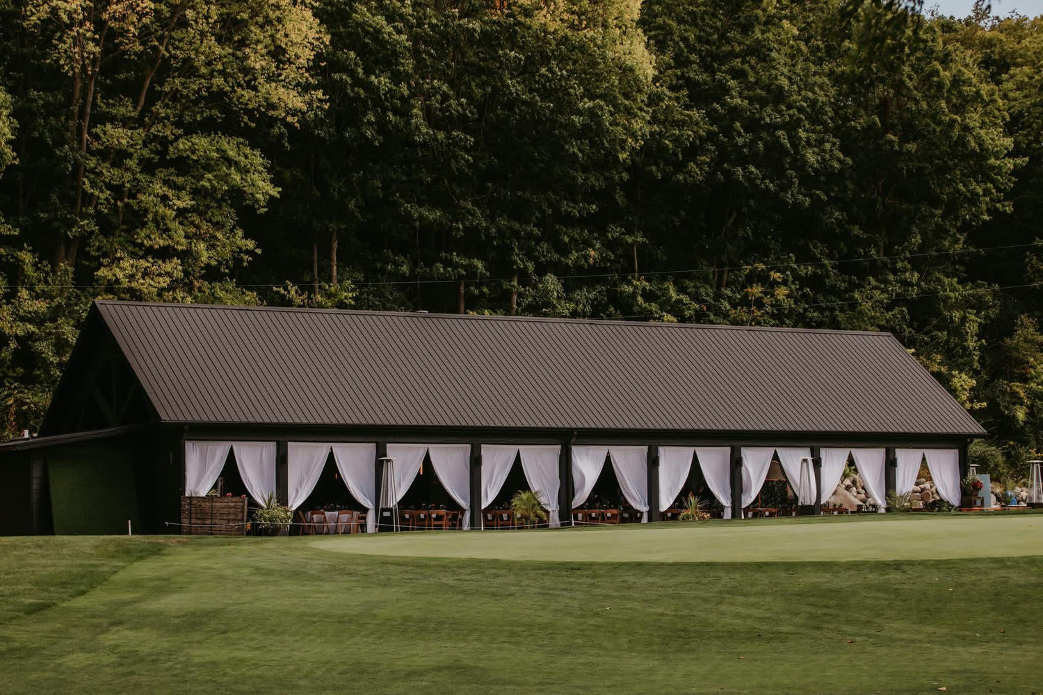 The Wedding Website of Madelyn Rockey and Bailey Long