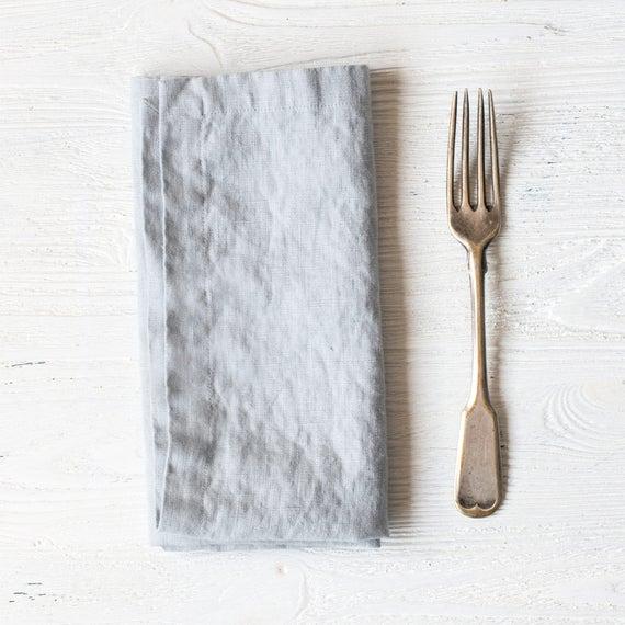 Linen napkins set of 4 / Set of 4, 6, 8 or 12 washed handmade linen napkins in ice blue/silver grey