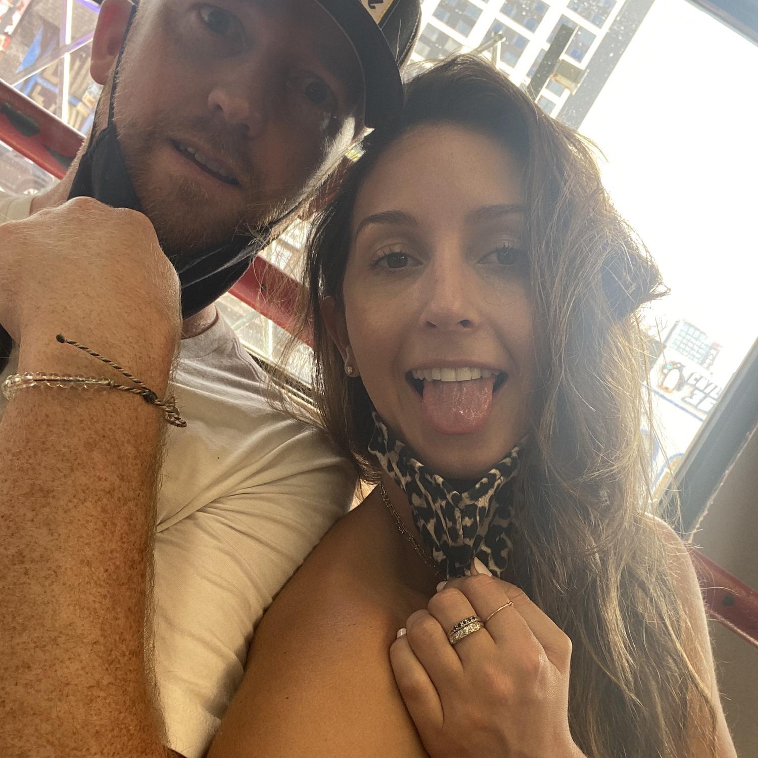 Austin 2021: Chad decided to get an impromptu tattoo 🖤 ...all parties are clearly sober