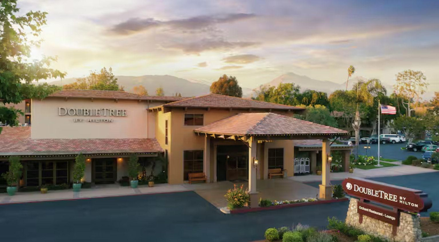 The Wedding Website of Desiree Zaragoza and Jose Mendoza