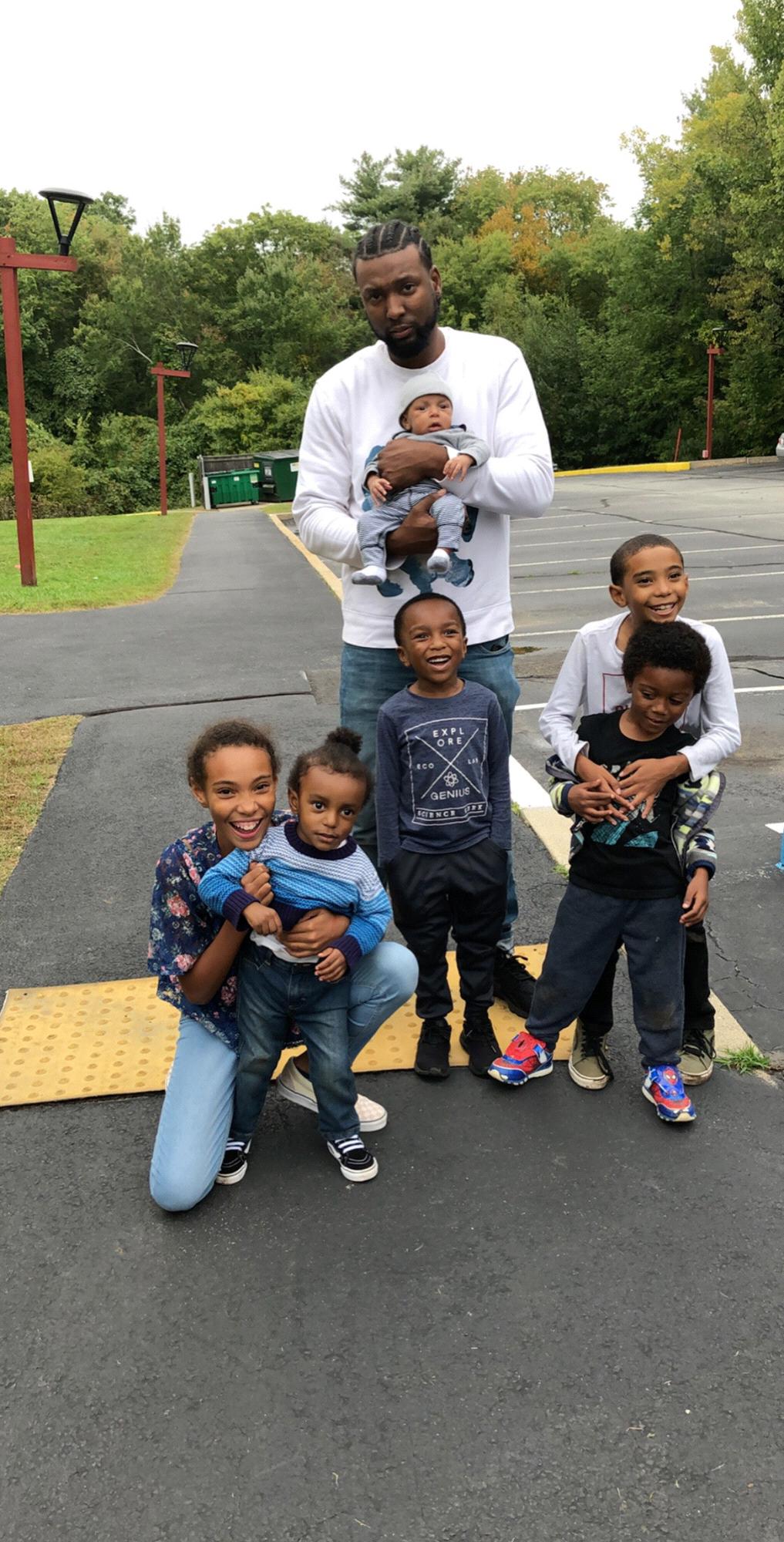 Jermone & His kids ❤️