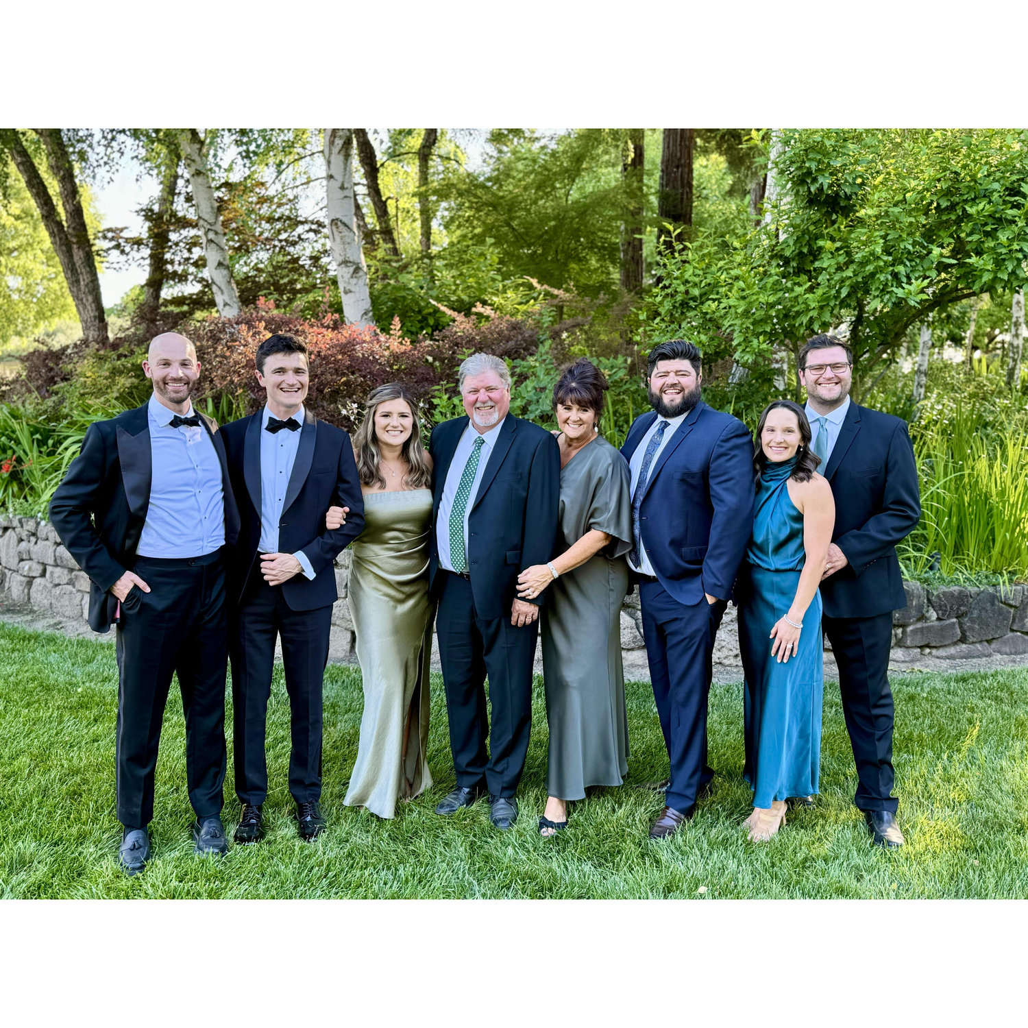 The Carlson family (left to right: Eli, Cort, Caitlin, Bob, Becky, Tucker, Michele, Trevor)