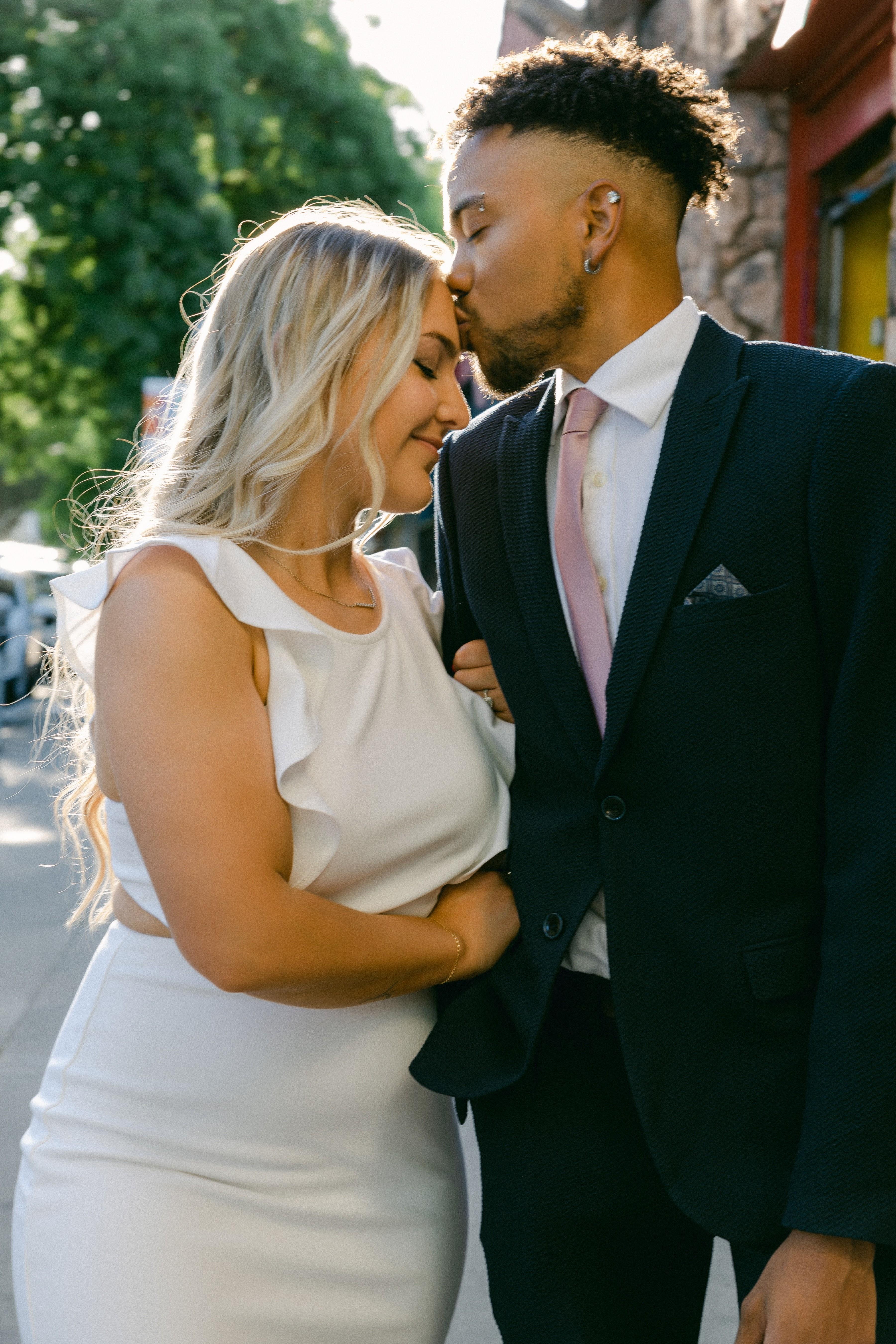 The Wedding Website of Haley Barnhard and DeVon Johnson