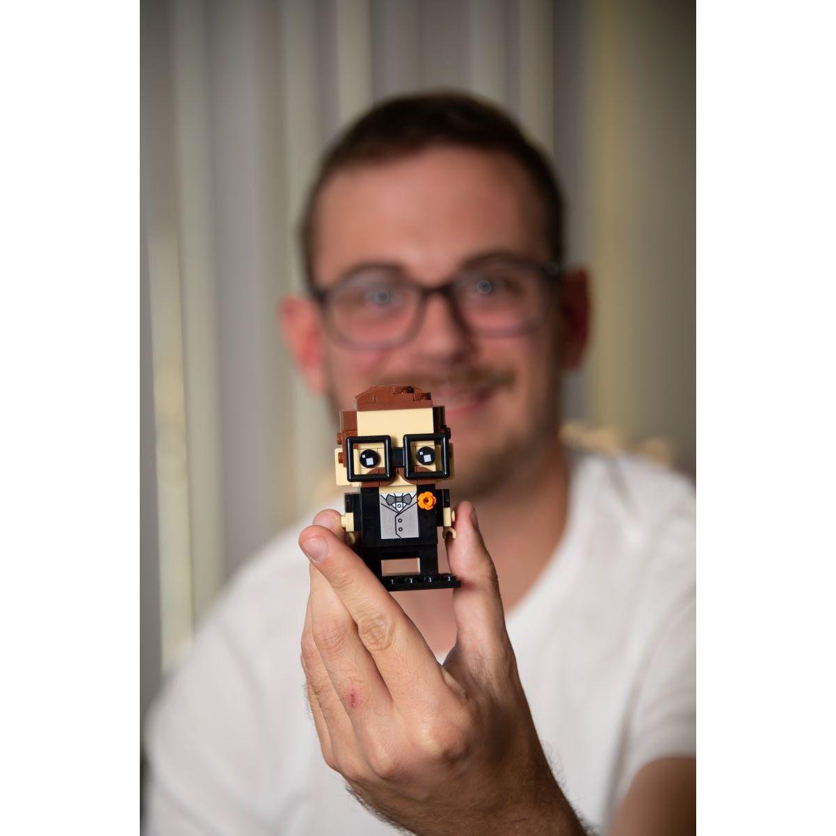 The groom topper!