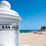 Las Olas Beach