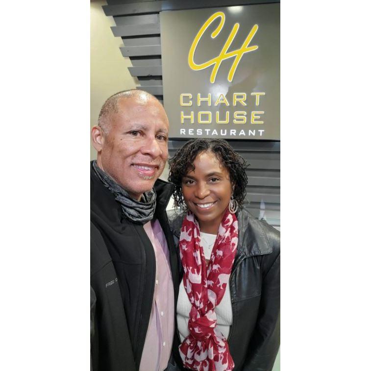 Celebrataing Toi's birthday with a reunion at the Chart House, an 80's favorite, where we enjoyed dinner and & Mud Pie, one of our all-time favorites.