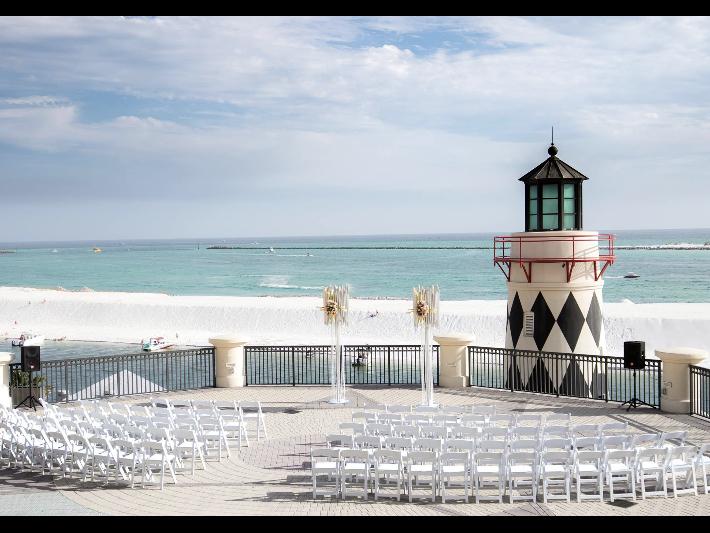The Wedding Website of Shantell Sullivan and Dallas Welch