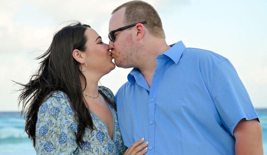 The Wedding Website of Amber Rockwood and Drew Sipple