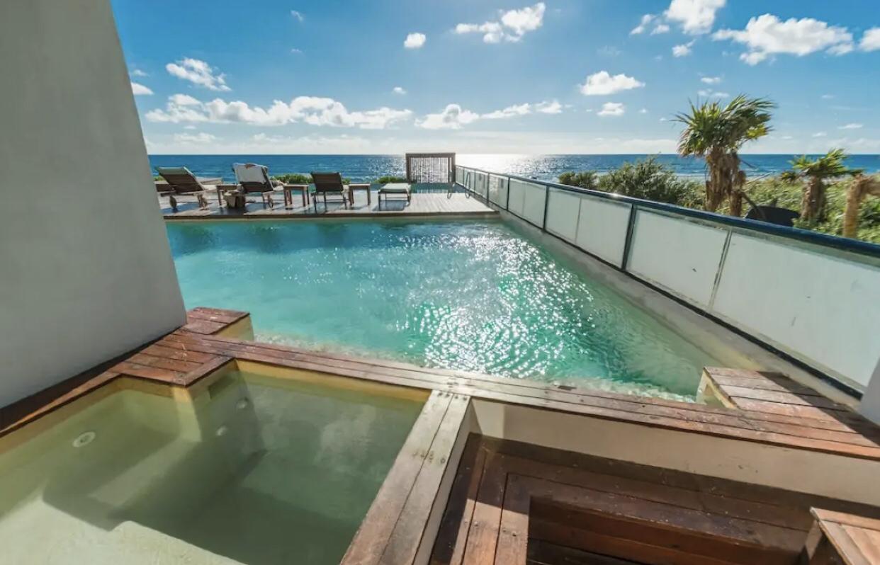 Private plunge pool