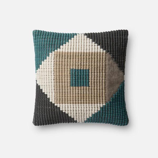 Textured Formas Pillows
