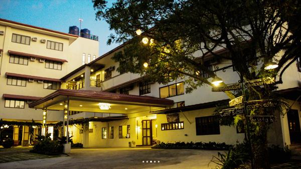 The Wedding Website of Carren Dormitorio and Jojo Aguirre