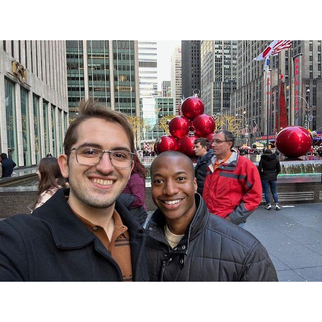 Nothing is more romantic than Christmas in NY