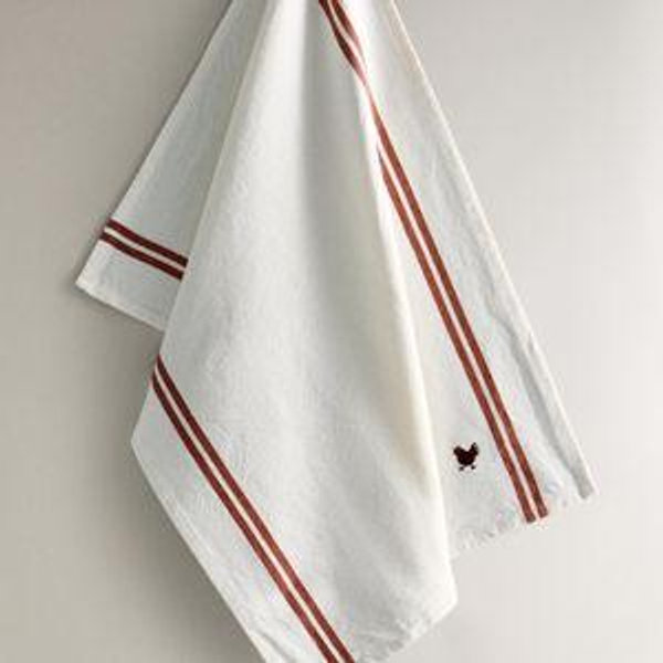 EMBROIDERED KITCHEN TOWEL - RED
