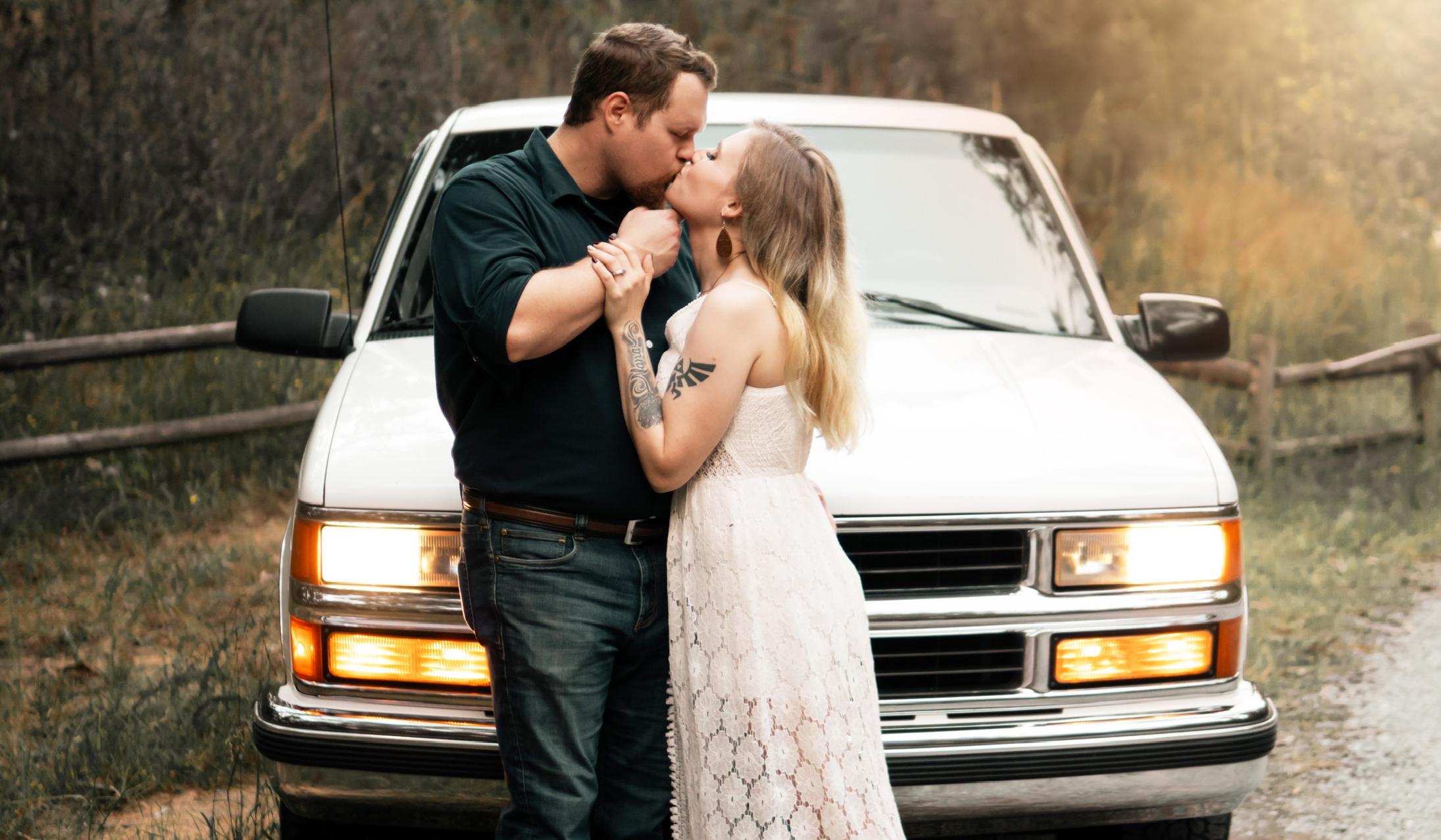 The Wedding Website of Kayla Edgerton and Jesse Ray