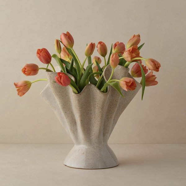 Darcia Vase