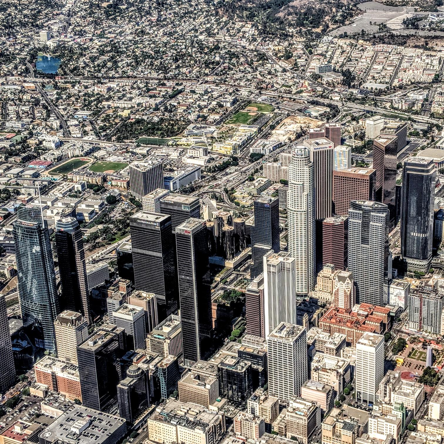 LA