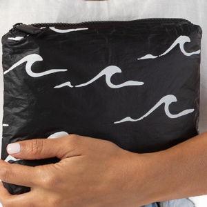Small Seaside Pouch in White on Black | ALOHA Collection | ALOHA Collection