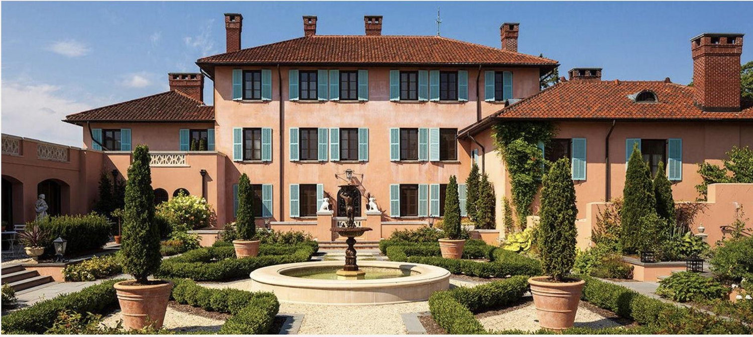 The Wedding Website of Isabella Saffioti and Christopher Shea