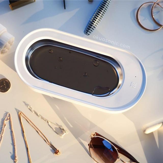 Akua sonic cleaner
