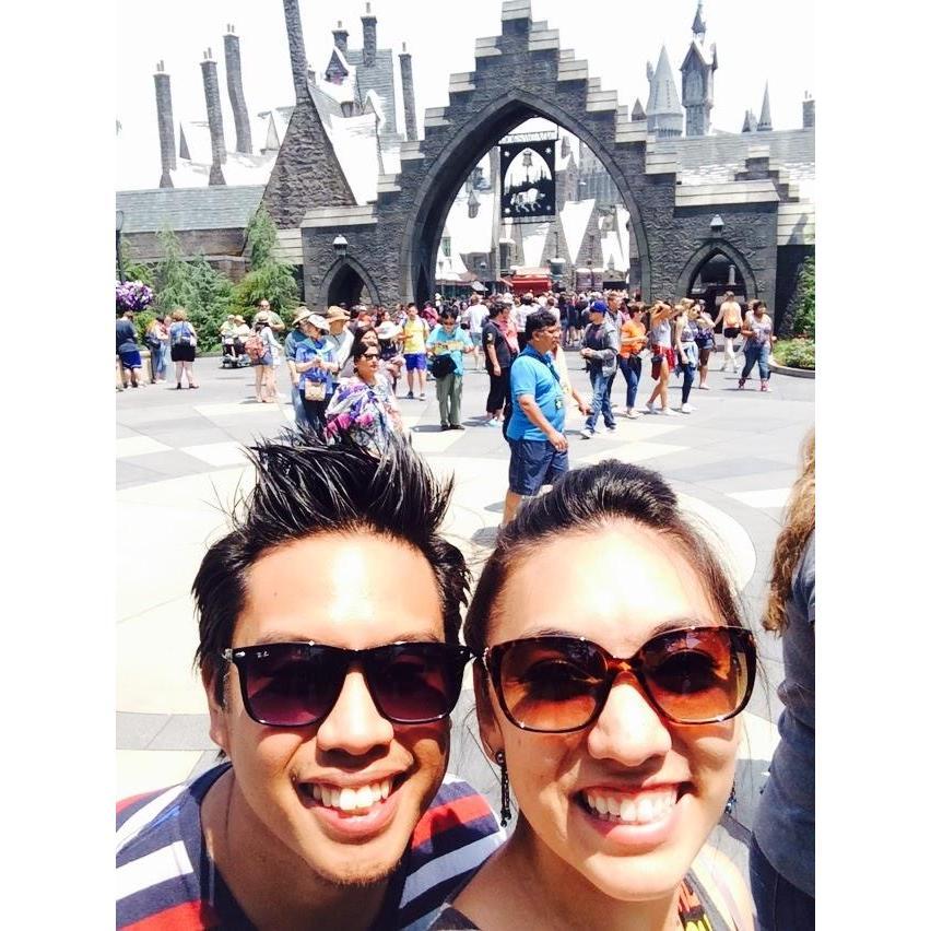 Enjoying Hogsmeade in the wizarding world of Harry Potter!