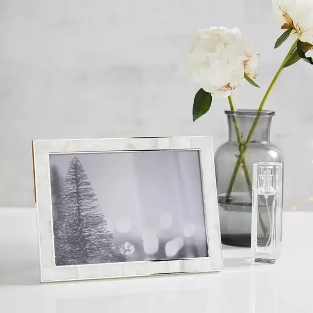 Mother of Pearl Picture Frame 5x7”