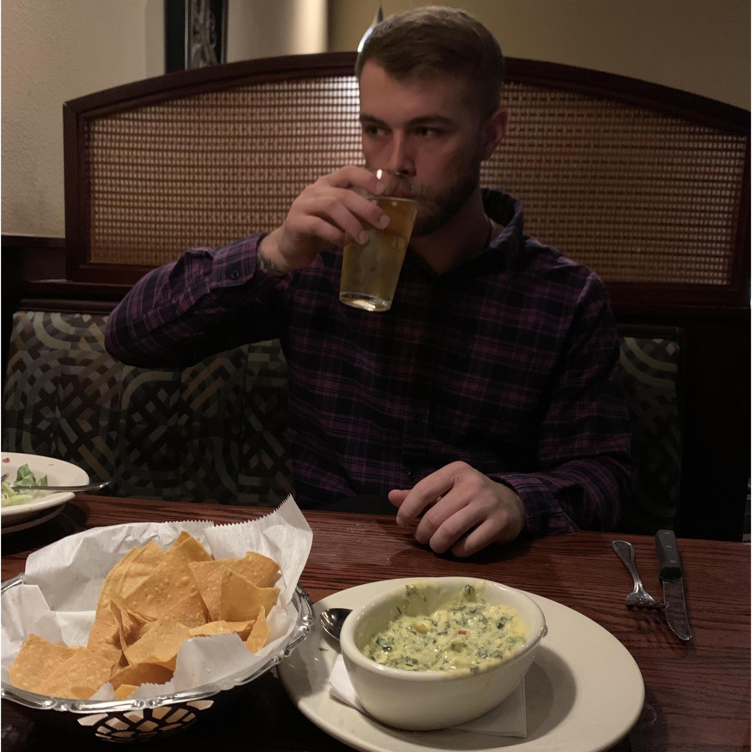 March 13, 2021 - We celebrated our 2 year anniversary a day late at one of our favorite restaurants. We couldn't eat dinner until 9 pm, which is why Zach looks hungry and tired haha!