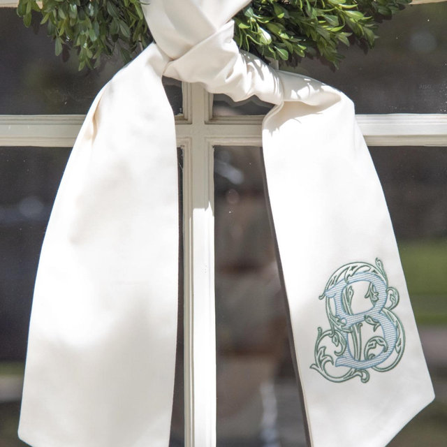 Ivory Monogrammed Wreath Sash (S)