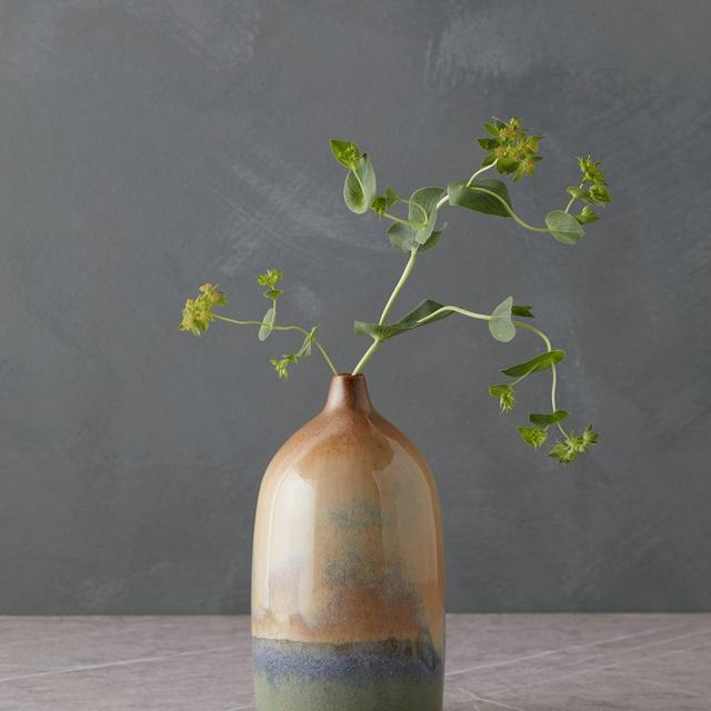 Anish Vase