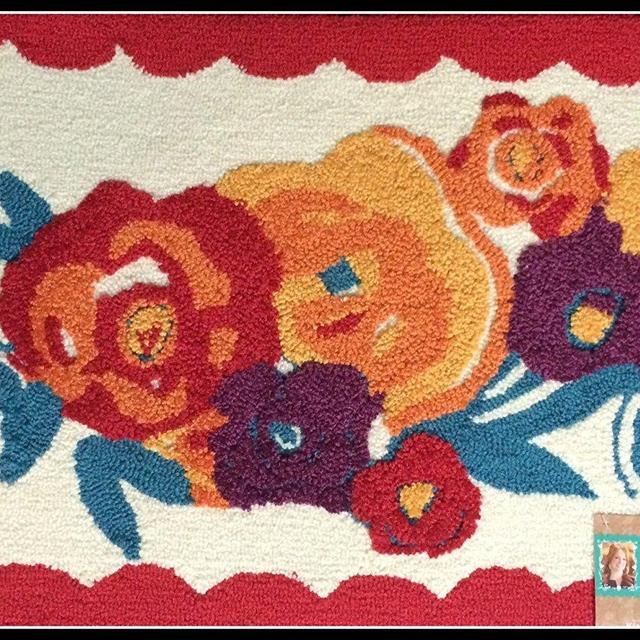 Pioneer Woman Kitchen Rug Mat Bright Floral Hand Hooked 18" by 30"