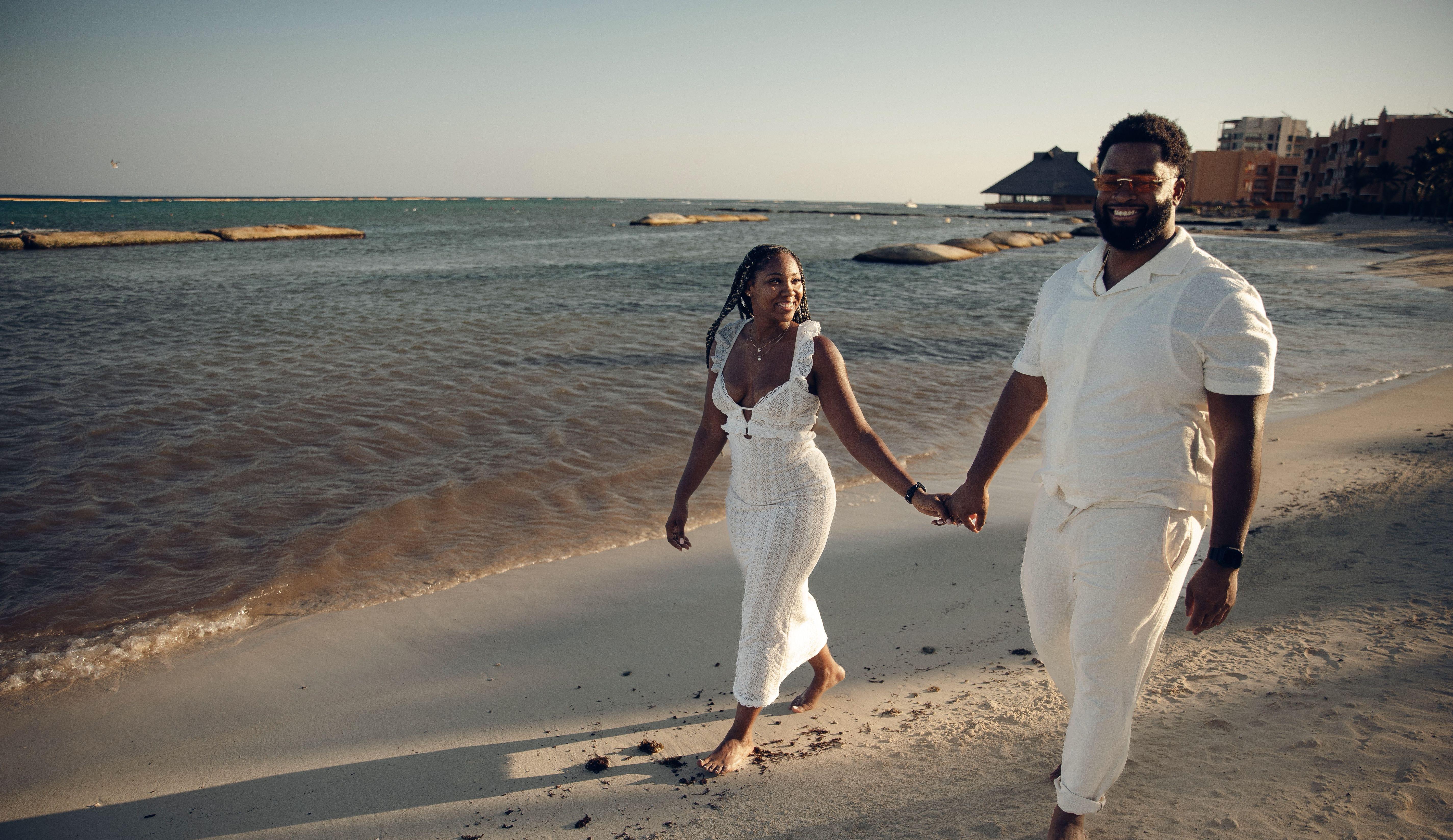 The Wedding Website of Ayanna Woodburn and Kemar Williams