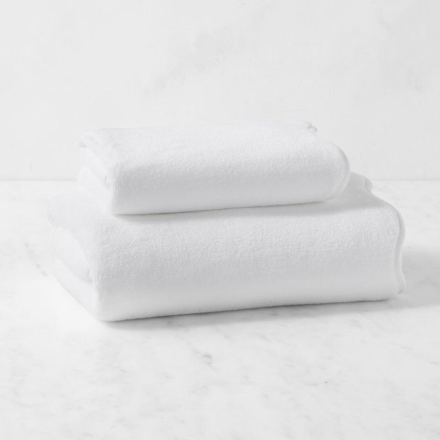 AERIN Scallop Hand Towel, Bright White
