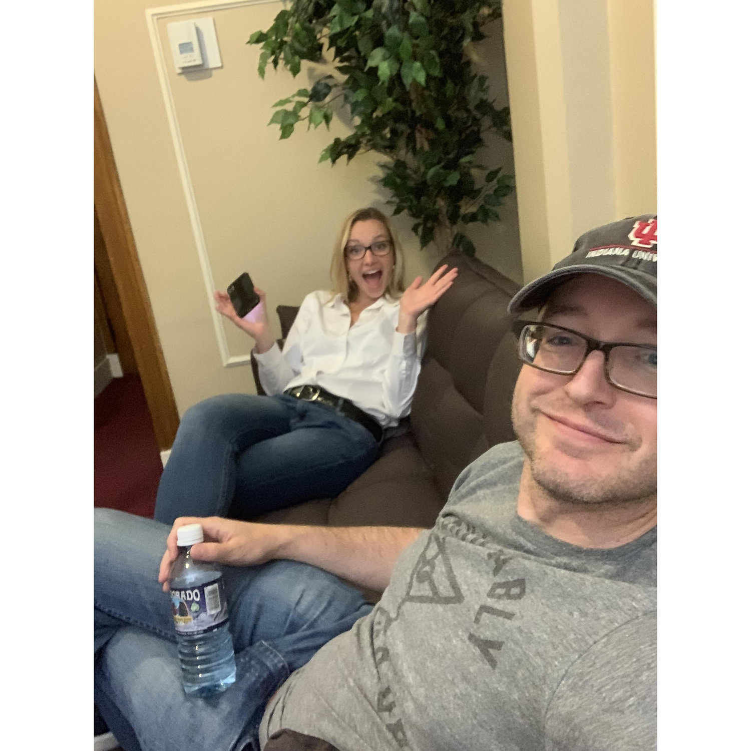 Sometimes I pop into Scott’s office during the day to hangout and catch a laugh (and a few kisses) 🤗