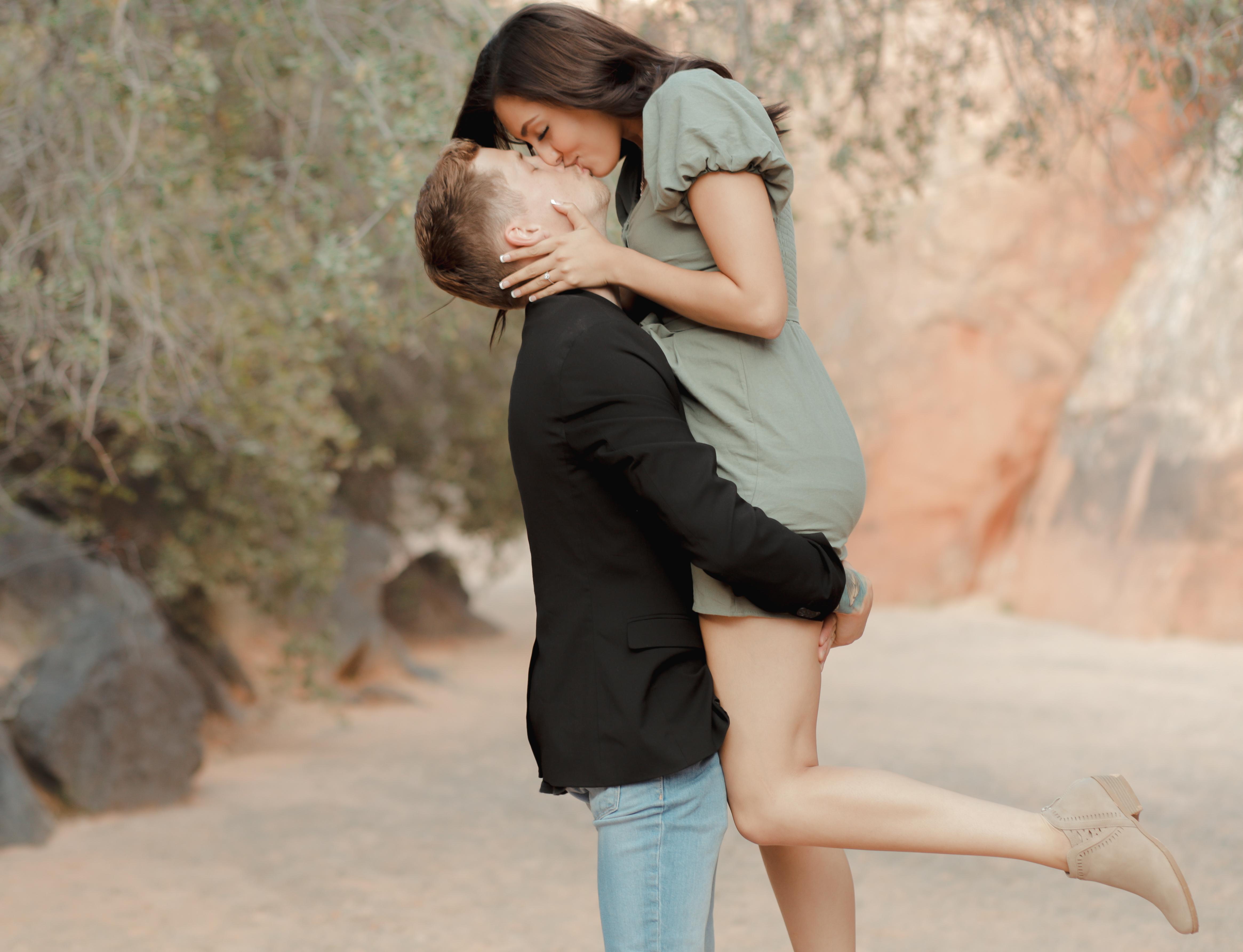 The Wedding Website of Marcela Phillips and Christopher Sossman
