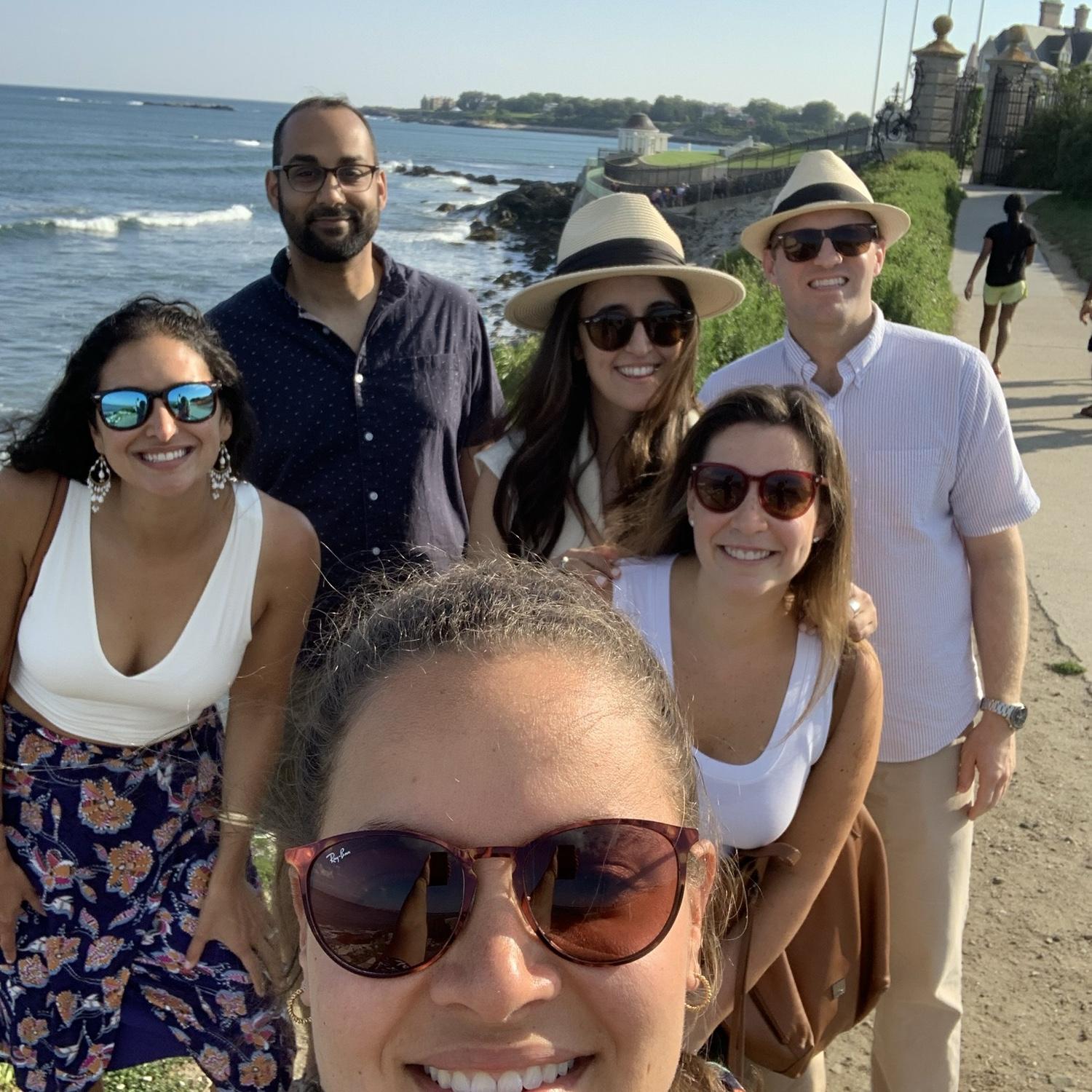 Exploring Newport with Meeka, Amanda, Nevin, and Hannah!