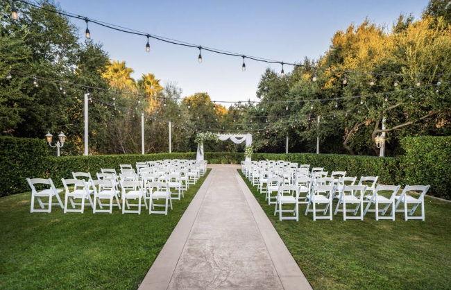 The Wedding Website of Tina Mirzakhanian and Adrian Ressing