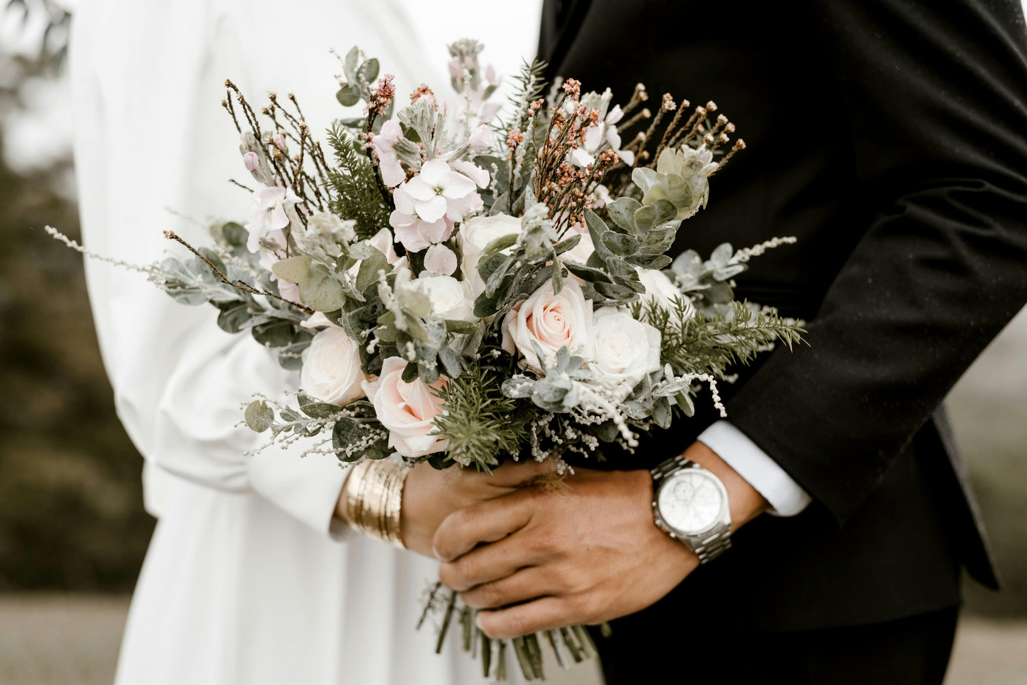 The Wedding Website of Lucero del Alba and Ángel Eduardo